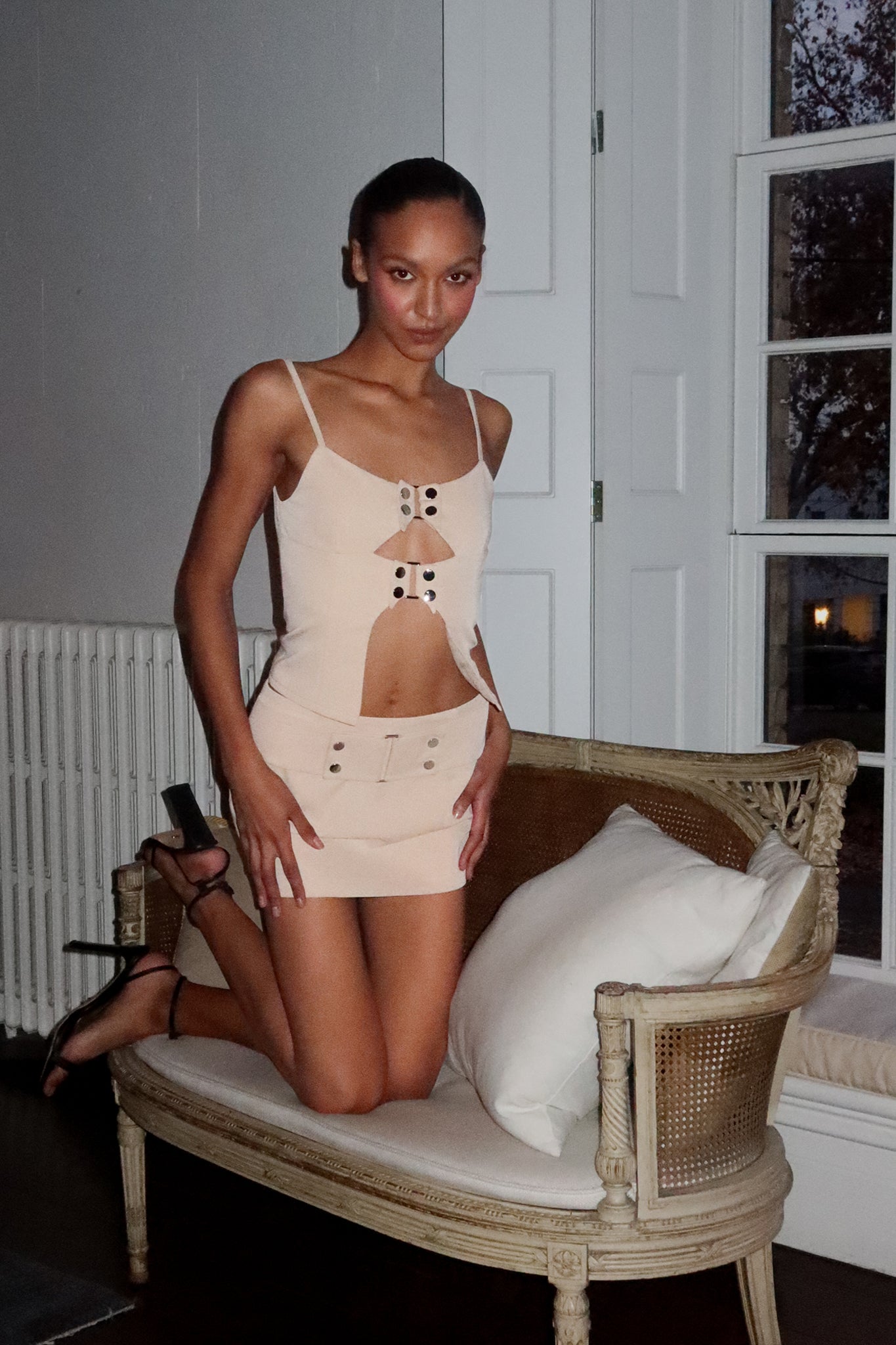 REN MINI SKIRT | SAND