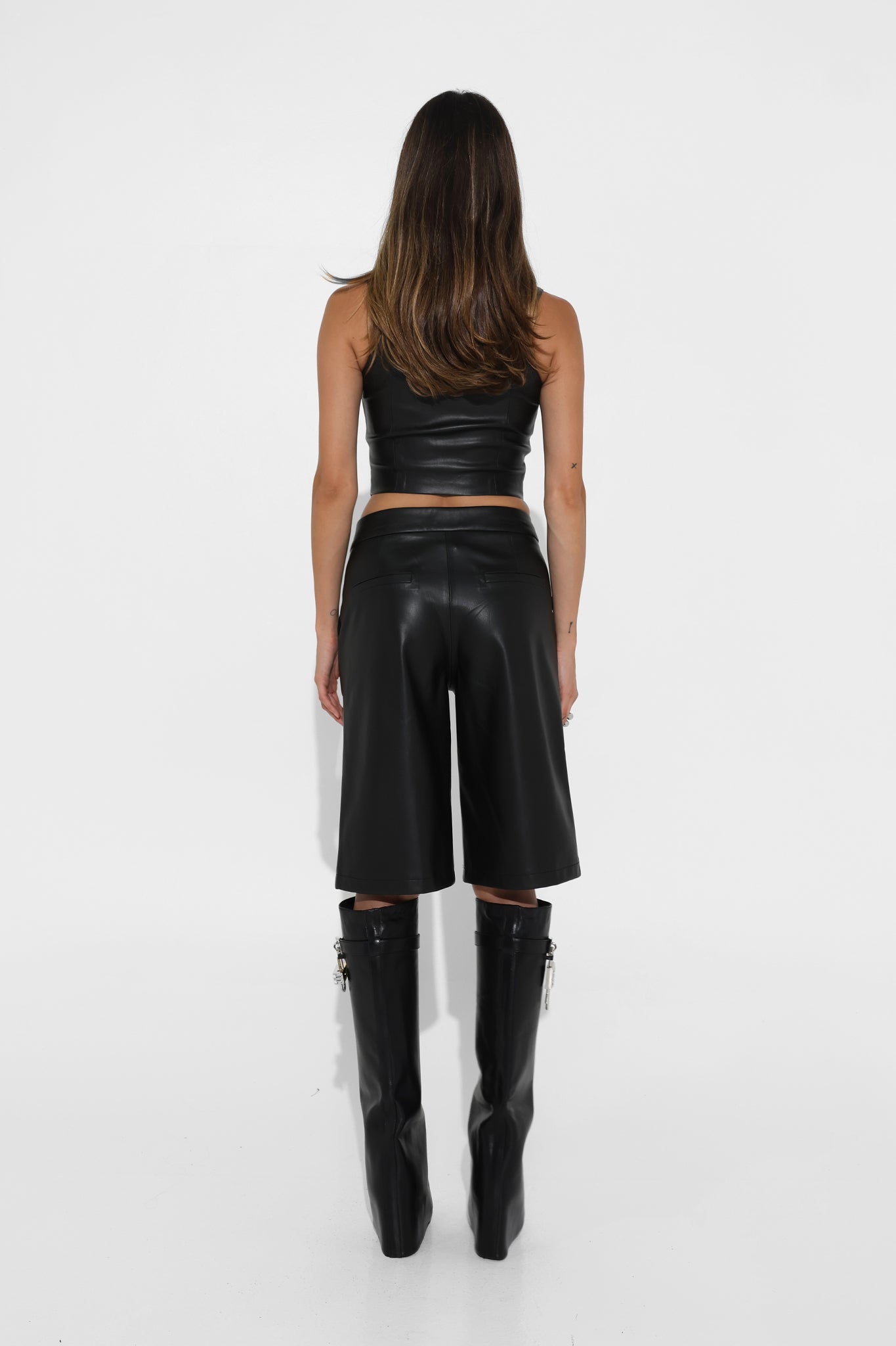 STELLA VEST | BLACK