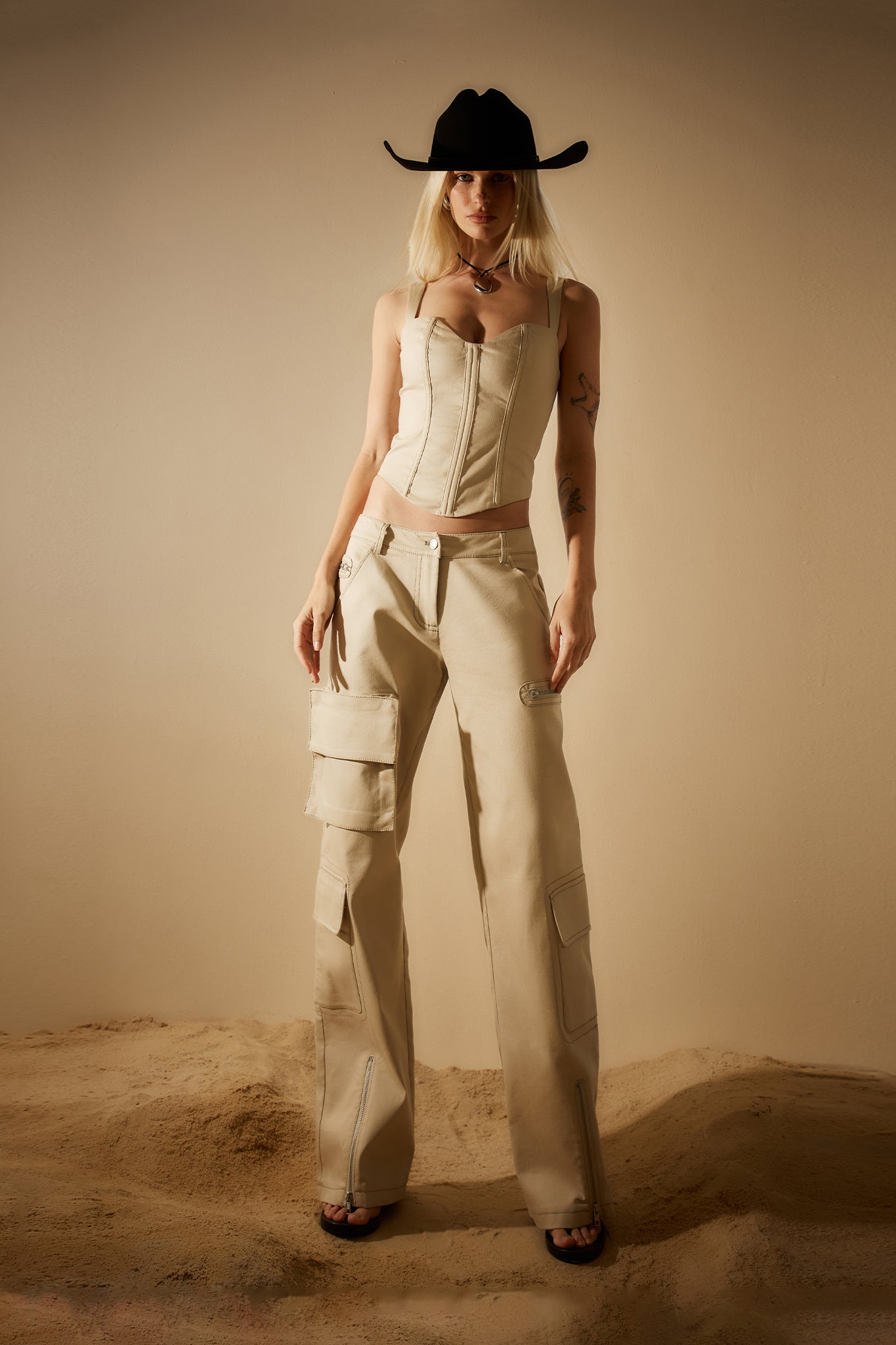 LUCIOUS PANTS | BONE